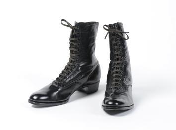 Black patent lace up women's boots